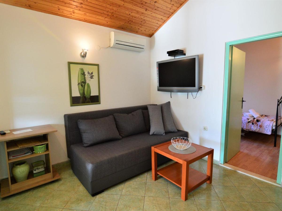 Holiday Home Camp Marko - Roz335 By Interhome Zečevo Dış mekan fotoğraf